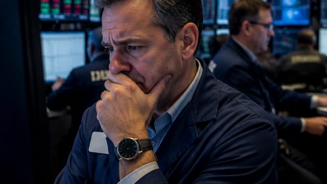 Tech Stocks Face Turbulence Amid Economic Concerns | draken tokyo revengers wallpaper, slot bpo 777,