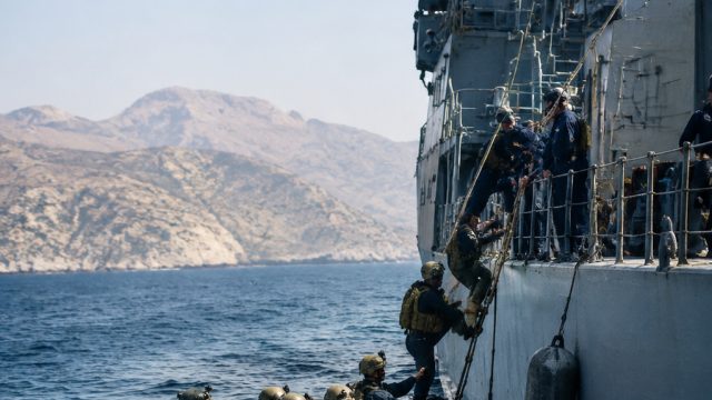 Emergency Evacuation for Sailors in the Strait of Hormuz Begins Soon | garuda999 pro, adam minion, a