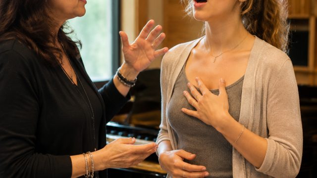 Unveiling the Secrets of Hollywood's Leading Vocal Coach